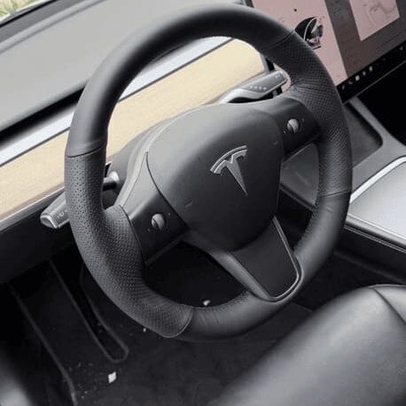 Tesla Steering Wheel after rewrap 3